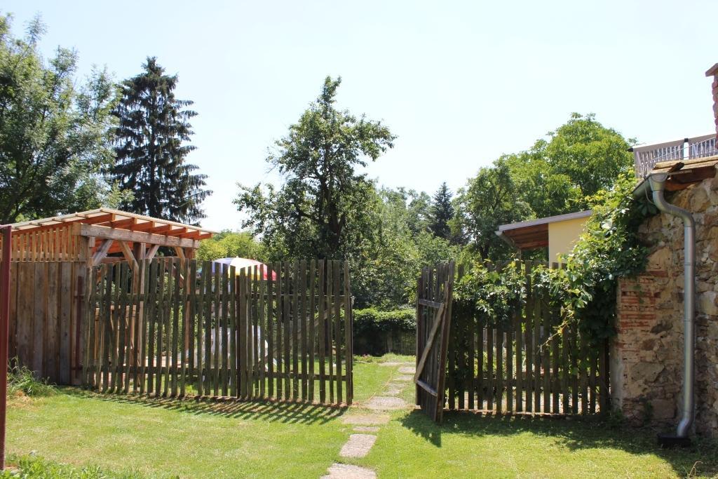 Penzion Gomelska Apartment Horní Stropnice Екстериор снимка