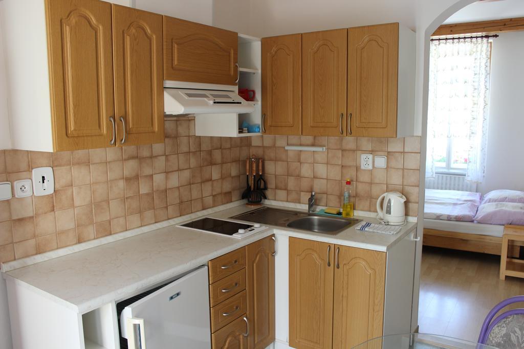 Penzion Gomelska Apartment Horní Stropnice Екстериор снимка